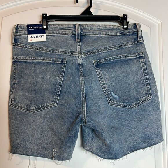 BNWT - OLD NAVY HIGH RISE O.G STRAIGHT JEAN DENIMN SHORTS - 12 - Picture 4 of 5